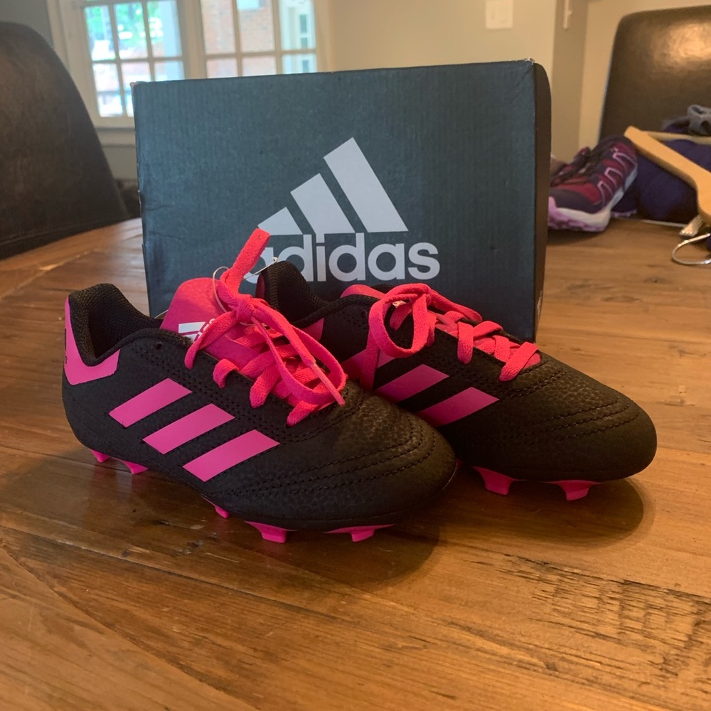 NWT Adidas girls soccer (or lacrosse) cleats